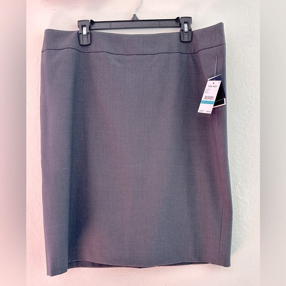 NEW Nine West Suit Skirt